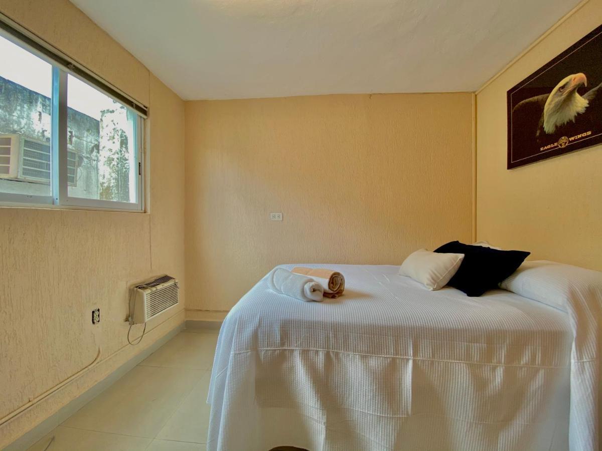 Apartamento Calido Y Moderno En La Entrada De La Zona Hotelera Cancun Exterior photo